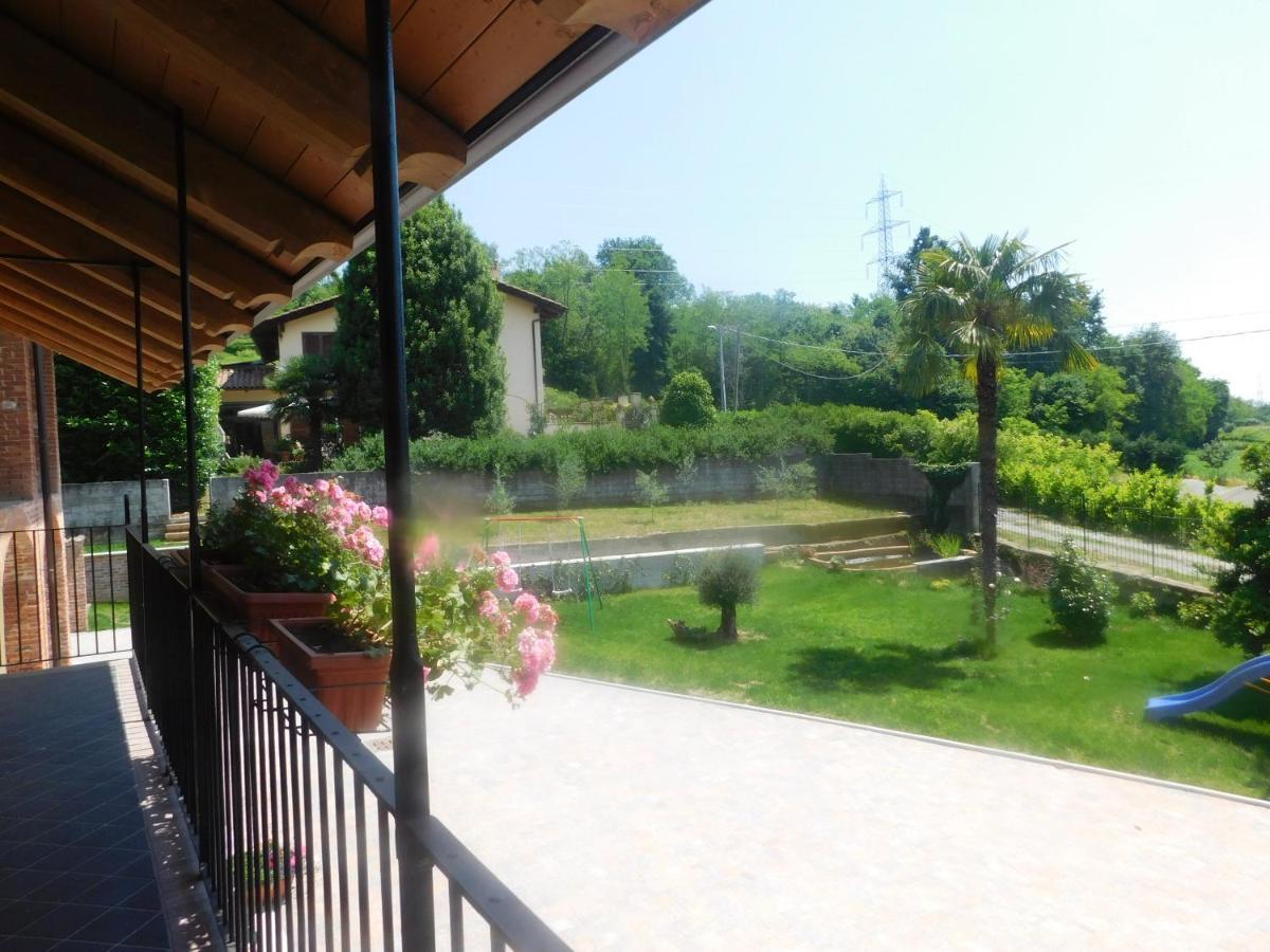 Signorina Felicita Bed & Breakfast Aglie Bagian luar foto